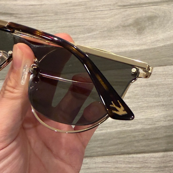 Alexander McQueen McQ Unisex Black Gold 55mm Sunglasses main image 3
